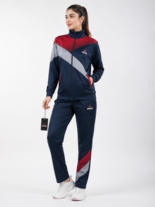 Survêtement pour femmes, vêtements de sport de haute qualité, veste et pantalon légers offrant flexibilité, confort et durabilité - Product Image 4