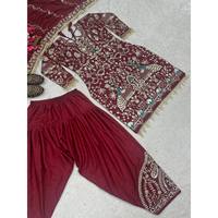 Ensemble de costumes de soirée pour femmes Top Dhoti Salwar Dupatta