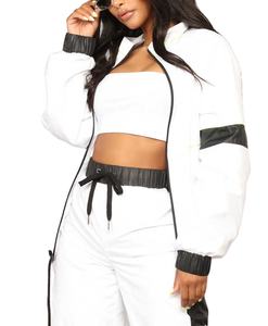 Survêtement coupe-vent imperméable personnalisé de haute qualité pour femmes Survêtements respirants coupe-vent rayés zippés pour femmes 2026 - Product Image 1