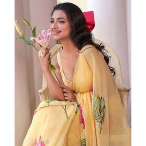 Diseñador hermoso floral hecho a mano desgaste del partido Sari para la carrera de vestir - Product Image 2