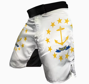 Shorts MMA noirs pour hommes avec imprimé croix dorée, séchage rapide, vêtements de combat d'arts martiaux mixtes, coupe régulière, imprimé - Product Image 3