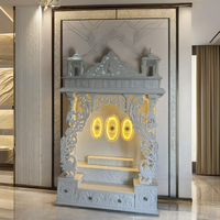 Temple hindou en marbre blanc pur, sculpté à la main, de forme Taj Mahal moderne, conçu sur mesure pour la salle de prière domestique, espace de Puja intérieur durable et idéal.