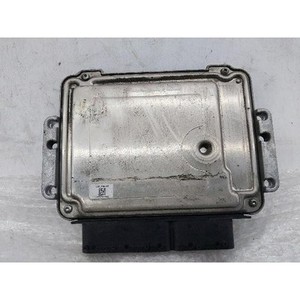 Santa Fe - ECU et modules informatiques d'occasion - 3913027800 - Product Image 3