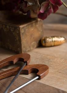 Sac à main de luxe en bois de qualité supérieure pour mariage, fabriqué en Inde, et sac à vêtements de nouvelle conception de la meilleure qualité. - Product Image 4