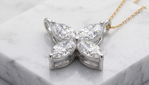 Collier pendentif en diamant cultivé en laboratoire, motif papillon |   Collier papillon en diamant taille marquise pour femme - Product Image 4