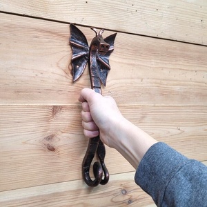 Poignée de porte en fer forgé artisanal style traditionnel, installation facile, résistante à la rouille, revêtement poudré, grain de bois, pour clôture - Product Image 2
