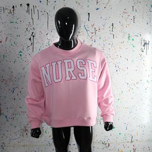 Sweat-shirt à col montant NURSE PINK 100% BLANC avec broderie appliquée, col large, URBAN PRODUCTIONS - Product Image 1