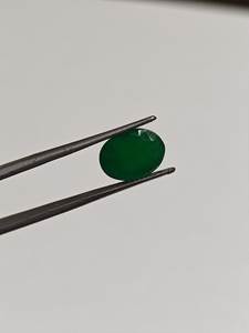 Esmeralda Verde de Alta Calidad de 5.23 ct, Forma Ovalada, Gema Natural para Diseño de Joyería Personalizada - Product Image 5