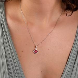 Collar de Plata con Trébol de Rubí Genuino, Joyería con Piedra Roja de Rubí de Laboratorio, Regalos de Aniversario y Cumpleaños para Ella - Product Image 6