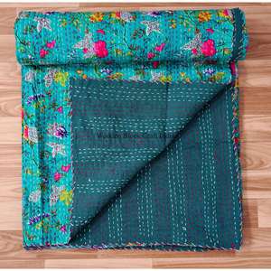 Couvre-lit réversible et jeté de luxe traditionnel indien en tissu Kantha à motif Paisley imprimé pour la maison - Product Image 4