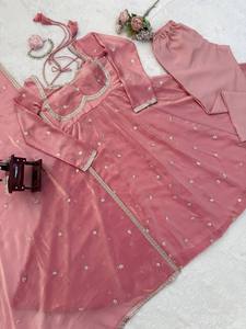 Traje Anarkali Rosa Bordado en Georgette Sintético con Salwar Kameez y Dupatta, Ropa de Fiesta y Boda para Mujer - Product Image 3