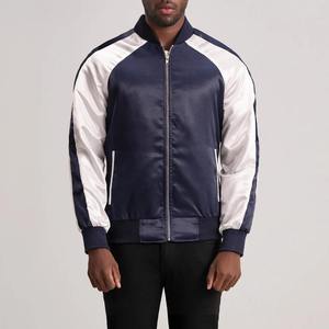 Proveedor de Producción en Masa de Chaquetas Varsity con Apliques Personalizados, Tela Resistente, Etiquetas de Moda Urbana, EE. UU. - Product Image 3