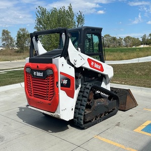 Chargeuse compacte sur chenilles Bobcat T66 de haute qualité, robuste pour tous les terrains, prête à l'emploi et fiable - Product Image 4
