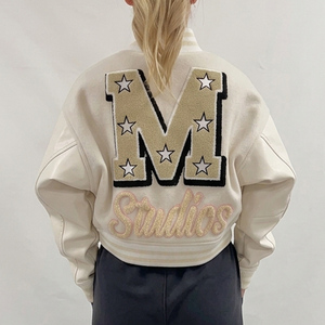 Chaqueta Varsity Personalizada al por Mayor para Mujer, Chaqueta Bomber de Béisbol Universitaria de Primera Calidad, Ropa Casual Urbana OEM - Product Image 2