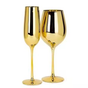 Nouveau design de gobelet à vin en métal, coupe à vin réutilisable en acier inoxydable, verre à pied élégant et haut de gamme pour les fêtes - Product Image 6