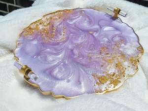 Plateau en résine élégant de haute qualité, fait main, motifs floraux, design personnalisable, logo sur mesure, modèle artisanal, décoration intérieure, bijoux, cosmétiques - Product Image 5