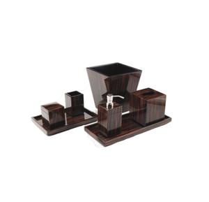 Ensemble de salle de bain haut de gamme en laque, texture bois foncé artistique, kit d'accessoires de bain en résine, suite de salle de bain d'hôtel durable - Product Image 3