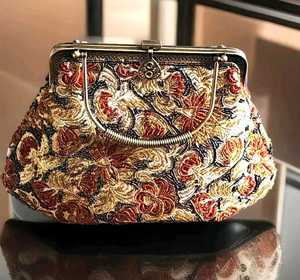 Latest Design Lightweight Modern Square Hand Jewelry Bag Beaded Embroidered <b>Seed</b> Bead Handmade Purse Customized Color for Women - Product Image 4