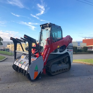 Cargadora Compacta de Alto Rendimiento Takeuchi TL12V2, Motor Diésel Kubota de 111 HP, Motor PLC, Mulcher, Capacidad de Carga de 5 Toneladas - Product Image 3