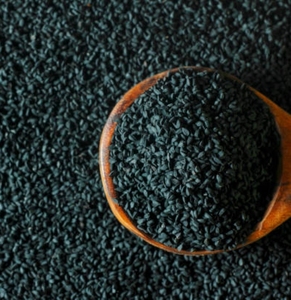 <span class=keywords><strong>Cumino</strong></span> <span class=keywords><strong>Nero</strong></span> Naturale Intero per Aromatizzazione in Panificazione e Industria Alimentare: Soluzioni di Approvvigionamento su Larga Scala e Commercio all'Ingrosso - Product Image 2