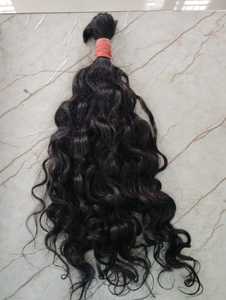 Yamuna Enterprises - Cabello Rizado Natural Virgen de Templo del Sur de la India, Doble Trama, sin Procesar, 16 y 20 Pulgadas - Product Image 2