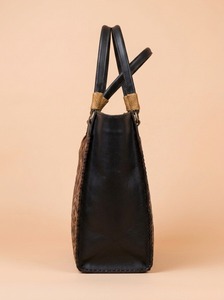 Sac fourre-tout décontracté en cuir véritable gaufré avec motifs floraux, deux anses, bandoulière, fermeture éclair, grande capacité, sac à main pour femme, usage quotidien - Product Image 2