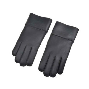 Gants de conduite Premium Mobility Wear conçus pour des routines confortables et des activités quotidiennes - Product Image 1