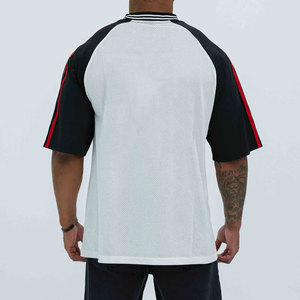 เสื้อยืดคอกลมผู้ชาย ผ้าโพลีเอสเตอร์/คอตตอน 180 กรัม ทรงปกติ แห้งเร็ว ระบายอากาศได้ดี ยืดหยุ่น เหมาะสำหรับเล่นกีฬา วิ่งออกกำลังกาย - Product Image 2