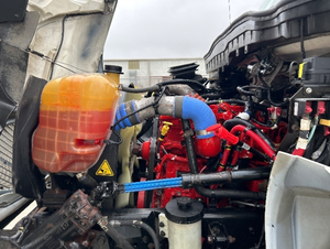 Camión de Caja Mediana International MV607 Usado en Buen Estado, Años 2019/2020, con Transmisión Automática, 216,430 millas - Product Image 6