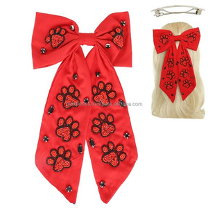 Grand Satin Cheerleading Cheveux Arc Clip Perlé Rivets Durable Étincelle Lettre Arc Cheveux Accessoire pour Fête Jeu Jour En Gros - Product Image 5