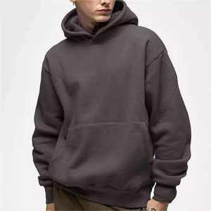 Veste à capuche moderne pour homme, sweat à capuche décontracté pour homme, pull à capuche essentiel pour homme, basiques de la mode masculine - Product Image 4