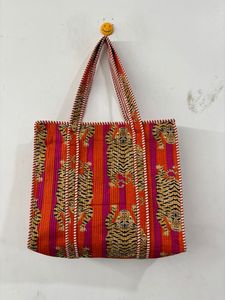 Quilted Kantha Cotton <b>Tote</b> Bag Handmade Printed Shoulder Bag Large Capacity Everyday Utility Summer/Winter Zipper Closure - Product Image 4