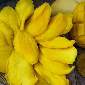 Tranches de mangue déshydratées douces et moelleuses, procédé AD, qualité supérieure, en vrac, prêtes à consommer - Product Image 6