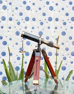 Telescopio Náutico Vintage de Latón con Trípode de Madera, Monocular Antiguo, Telescopio Decorativo, Regalo Marítimo - Product Image 4
