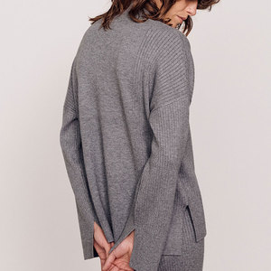 Ensemble de salon moderne et élégant, idéal pour un usage quotidien, avec tissu doux et coupe décontractée et confortable. - Product Image 6