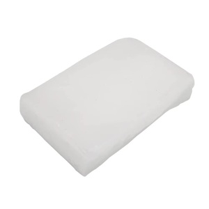 Paraffine Liquide Brute de Haute Qualité Conditionnée pour la Vente en Gros et les Applications de Coulage par Investissement - Product Image 1