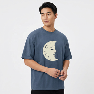 เสื้อยืดแขนสั้นผู้ชายพิมพ์ลายหน้าพระจันทร์ ทรงปกติ คอกลม ลำลอง ผ้าฝ้ายเจอร์ซีย์ 100% ระบายอากาศได้ดี โลโก้ด้านหน้า - Product Image 2