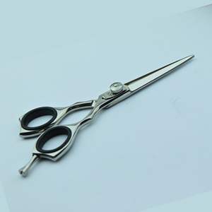 Ciseaux de barbier professionnels en acier inoxydable de 5,5 pouces |   Ciseaux de beauté multifonctionnels, ciseaux de coiffure, ciseaux de salon, UBI - Product Image 3