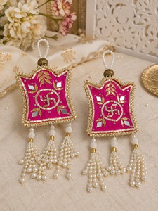 Nuevo Adorno Floral de Pared Hecho a Mano y Ecológico con Cuentas y Flores de Tela para Decoración del Hogar en Diwali, 2 Piezas, Estilo Bohemio - Product Image 6