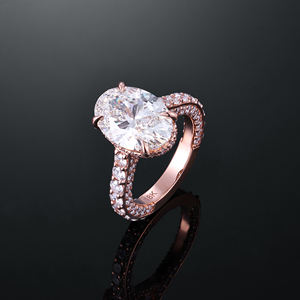 Bague de fiançailles AMBER JEWELS en or rose 10K plaqué, avec diamant ovale en forme de cœur, unisexe, classique, certifiée IGI, sertie à griffes - Product Image 4