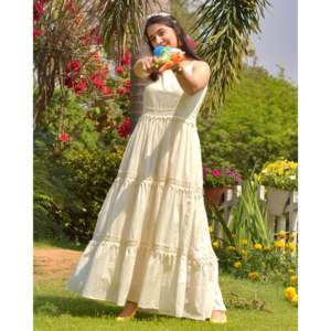 Vestido de Verano Blanco de Algodón - Transpirable con Tirantes Finos, Estilo Sencillo, Silueta Holgada, Cintura Natural, Talla XS para Ocio - Product Image 2