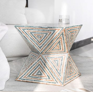Mesa auxiliar de doble tambor con incrustaciones de nácar y un delicado motivo de patrón cruzado, disponible a precios de mayorista. - Product Image 3