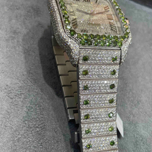 นาฬิกาหรูหราประดับเพชรโมอิสซาไนต์ VVS แบบอัตโนมัติ ขอบหน้าปัดสีเขียวมะกอก ตัวเลขโรมัน ตัวเรือนทรงเหลี่ยม เครื่องประดับฮิปฮอป NYC ระบบจักรกล - Product Image 4