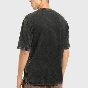 เสื้อยืดคอกลมลายทางผู้ชาย ผ้าฝ้าย โอเวอร์ไซส์ พิมพ์ลายซิลค์สกรีนแบบรักษ์โลก เนื้อผ้าน้ำหนักเบา นุ่ม คุณภาพพรีเมียม รับผลิตแบบ OEM ODM - Product Image 4
