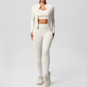 Ensemble de yoga 3 pièces côtelé sans couture pour femme, personnalisé OEM, vêtements de sport, leggings taille haute, soutien-gorge de sport, veste zippée - Product Image 1