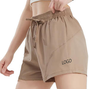 Pantalones cortos de mezclilla de cintura alta para mujer, pantalones cortos vaqueros rasgados con dobladillo crudo, pantalones calientes informales de verano con bolsillos, conjunto de pantalones vaqueros para mujer al por mayor - Product Image 1