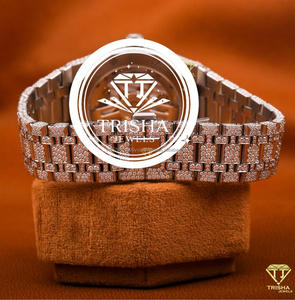 นาฬิกาข้อมือเพชรพรีเมียมสุดหรู นาฬิกาควอตซ์สแตนเลสสตีลสำหรับผู้ชายและผู้หญิง ประดับเพชรเต็มเรือน นาฬิกาแฟชั่น ออกแบบโลโก้ได้ - Product Image 4
