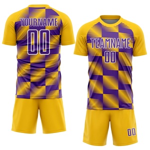 Tenue de football personnalisée jaune et violette, maillot d'équipe en tissu mesh léger, conçu pour l'entraînement, les matchs et les tournois - Product Image 1