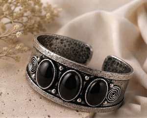 Handmade Black Onyx Bezel Setting Three Stone Oval Wide <b>Cuff</b> Bangle <b>Silver</b>/Gold Plated Brass Classic Bohemian Jewelry for Unisex - Product Image 6