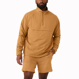 Ensemble de survêtement pour homme, couleur bordeaux, avec logo en lettres, haut à manches longues et short - Product Image 3